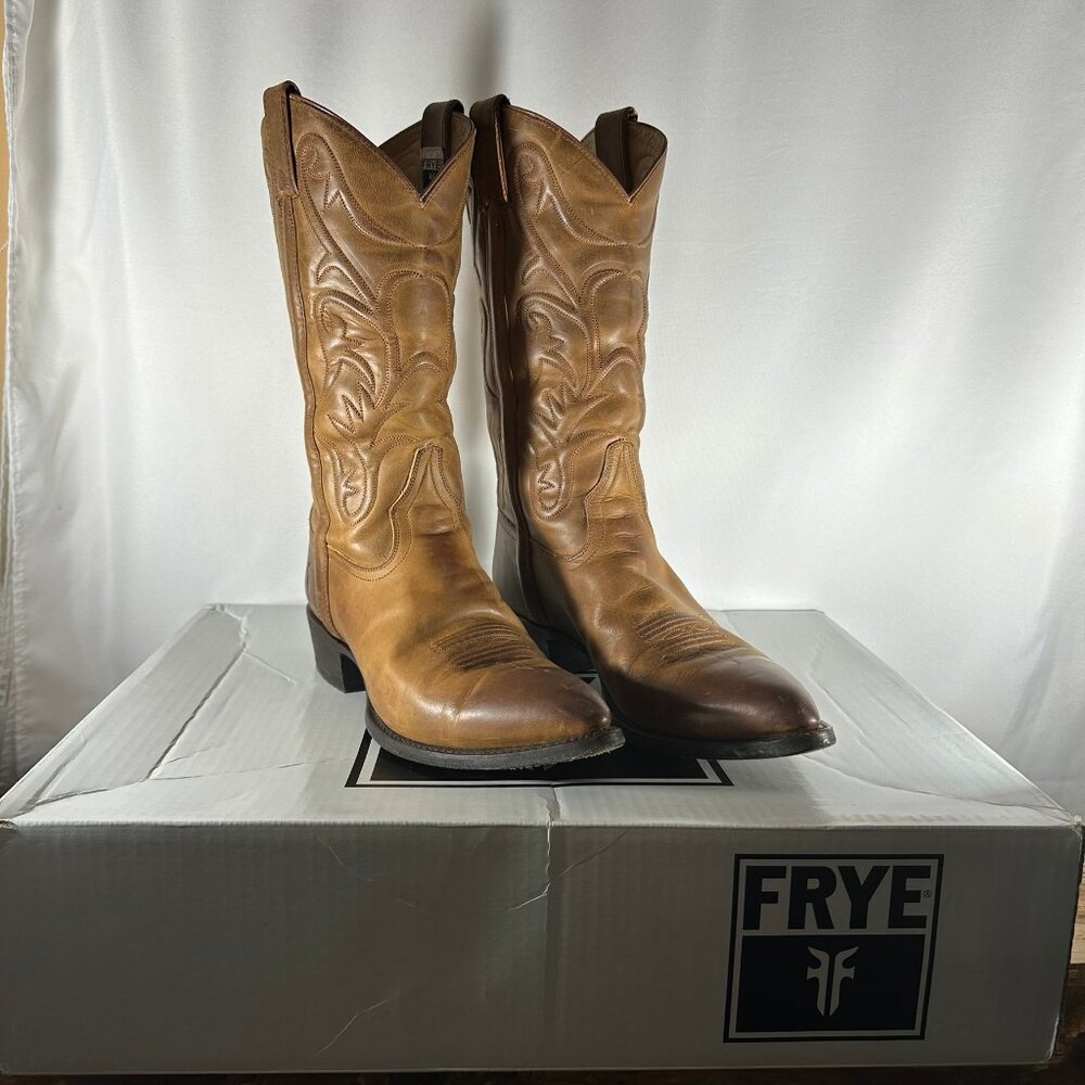 Frye Boots - Men's Tan Leather Bruce Pull On - Men's Size 10 1/2